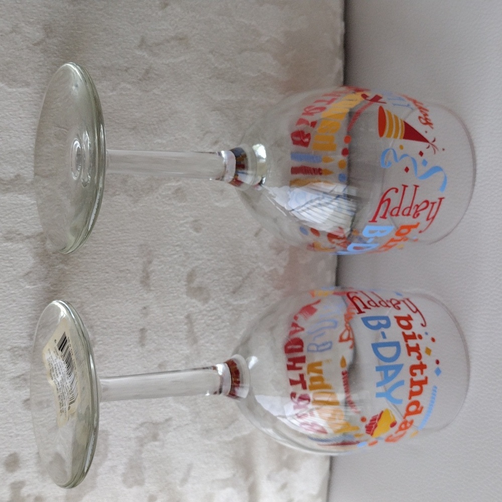 Birthday Wine Glasses with Colorful Design - Picture 10 of 10